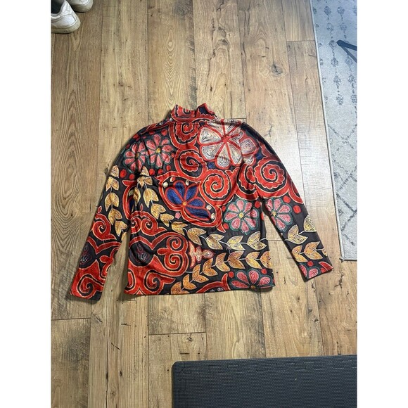 Unique Floral Pattern Soft Fleece - Picture 2 of 4